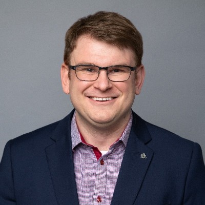 Nathan Gilmour headshot
